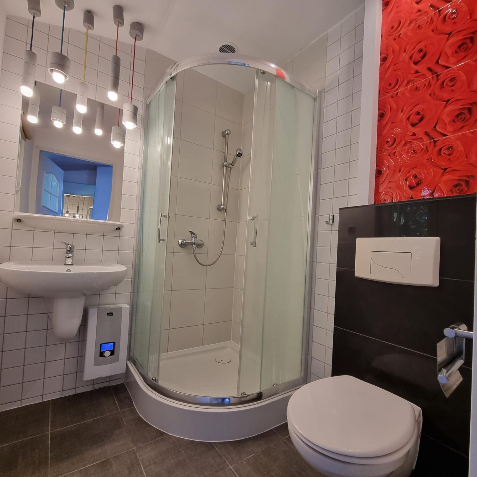 Pokoje I Apartamenty Przy Sosnowej ポッドンビエ エクステリア 写真